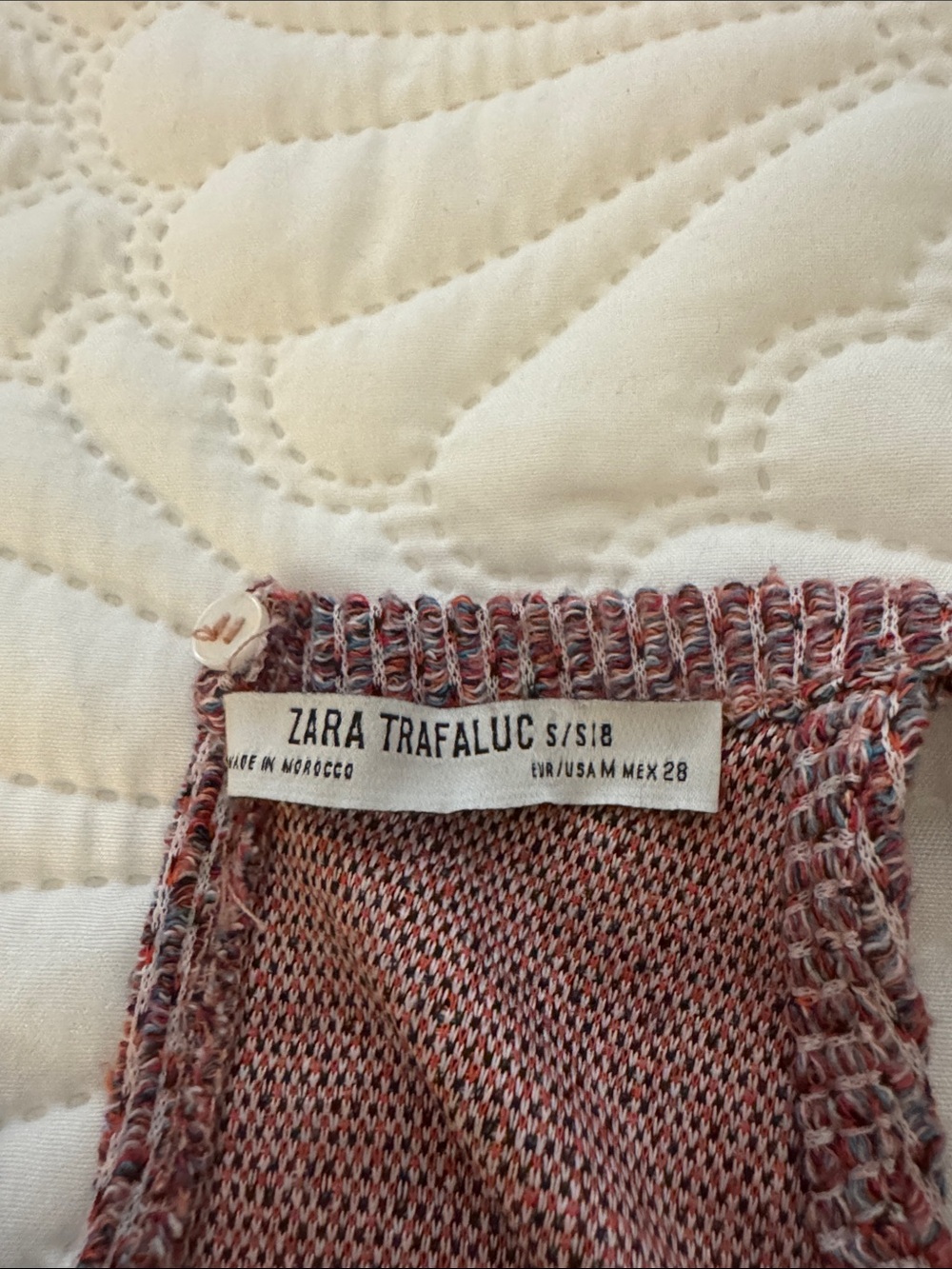 Zara Trafaluc Multicolor Knit Sleeveless Top with Fringe Hem - Picture 2 of 6